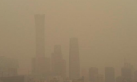 气象不利、工业排放增加 多种因素致PM2.5徘徊北京